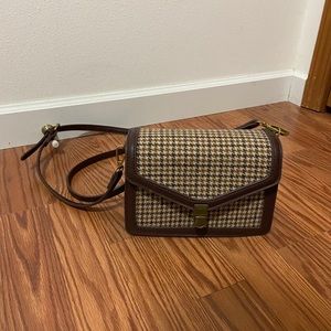 Houndstooth crossbody bag